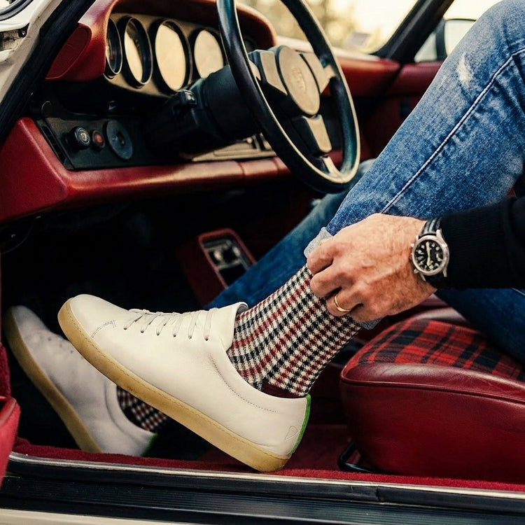 Pepita Black-Red Socks